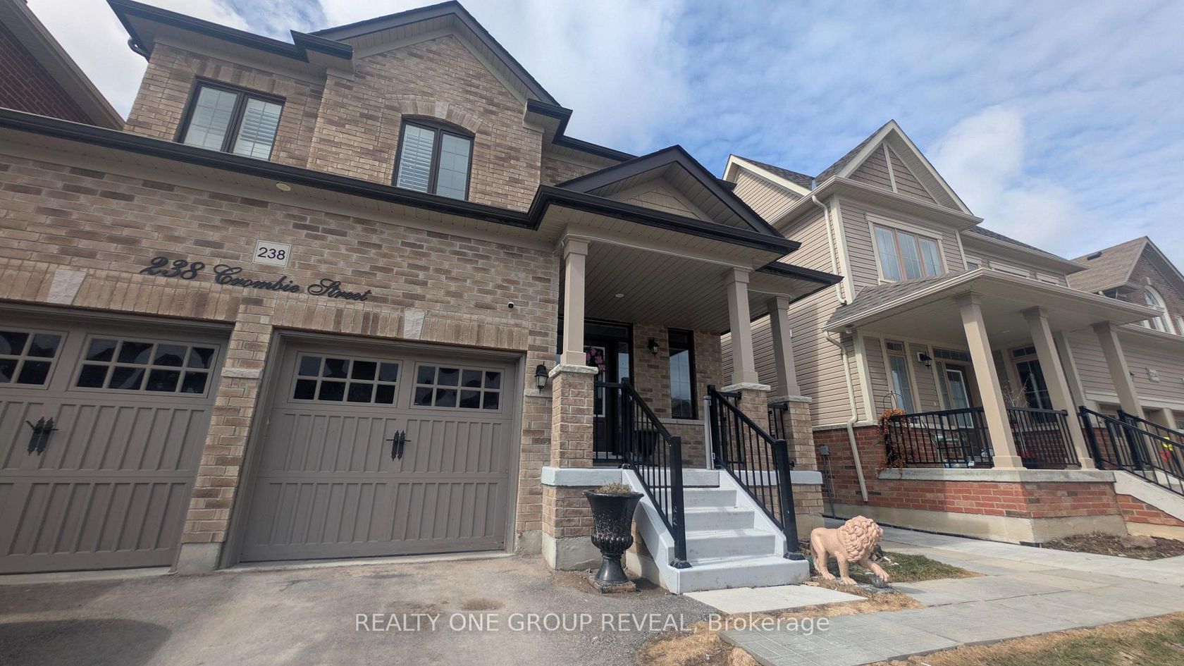 238 Crombie Street, Bowmanville, Clarington 