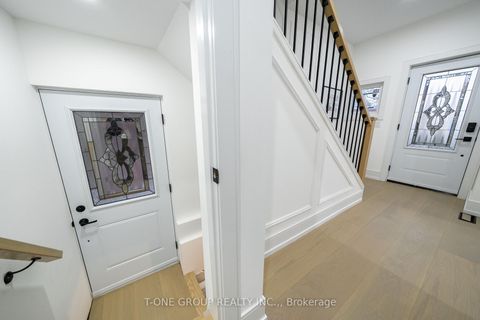 Photo 31 at 177 Glendale Avenue, Swansea, Toronto