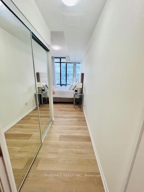 Photo 13 at 2601 - 38 Grenville Street, Bay Street Corridor, Toronto