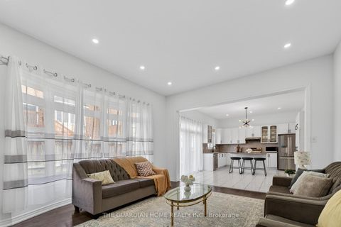 Photo 5 at 28 Brightside Avenue, Jefferson, Richmond Hill