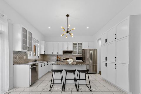 Photo 7 at 28 Brightside Avenue, Jefferson, Richmond Hill