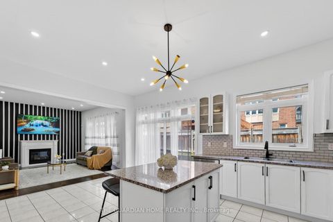 Photo 9 at 28 Brightside Avenue, Jefferson, Richmond Hill