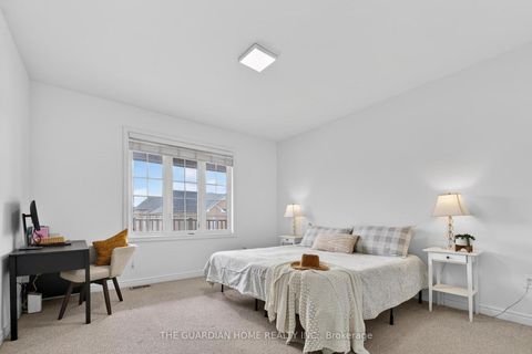 Photo 11 at 28 Brightside Avenue, Jefferson, Richmond Hill