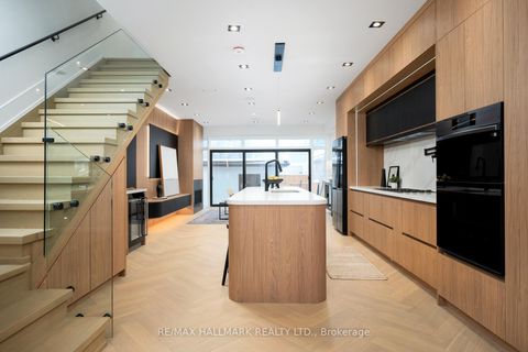 Photo 11 at 15 Cruikshank Avenue, Danforth, Toronto