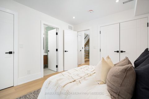 Photo 27 at 15 Cruikshank Avenue, Danforth, Toronto