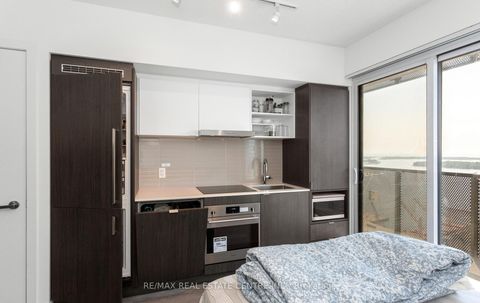 Photo 10 at 3110 - 138 Downes Street, Waterfront Communities C1, Toronto