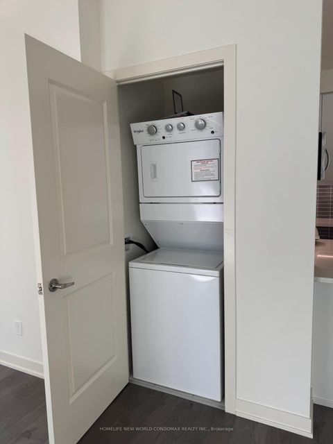 Photo 15 at 806 - 4955 Yonge Street, Willowdale East, Toronto