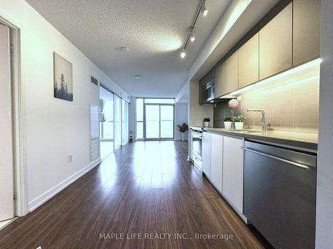 Photo 4 at 1111 - 85 Queens Wharf Road, Waterfront Communities C1, Toronto