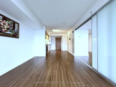 Photo 12 at 1111 - 85 Queens Wharf Road, Waterfront Communities C1, Toronto