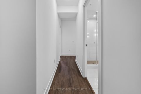 Photo 13 at 707 - 2 Teagarden Court, Willowdale East, Toronto