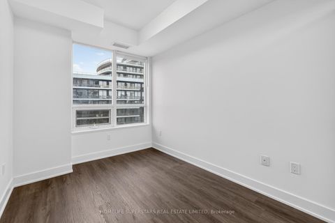 Photo 17 at 707 - 2 Teagarden Court, Willowdale East, Toronto