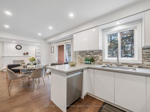 Photo 18 at 110 Conley Street, Lakeview Estates, Vaughan