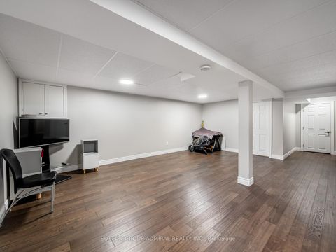 Photo 36 at 110 Conley Street, Lakeview Estates, Vaughan