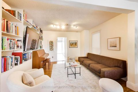 Photo 1 at 41 Windermere Avenue, Swansea, Toronto