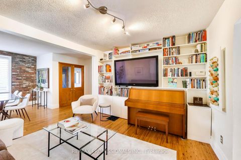 Photo 3 at 41 Windermere Avenue, Swansea, Toronto