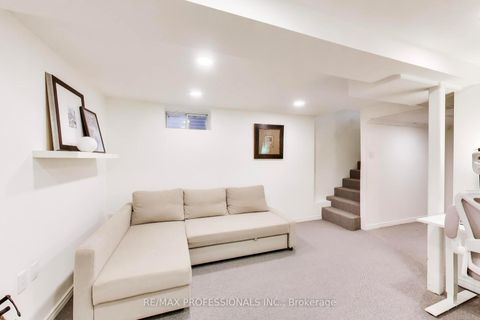 Photo 21 at 41 Windermere Avenue, Swansea, Toronto