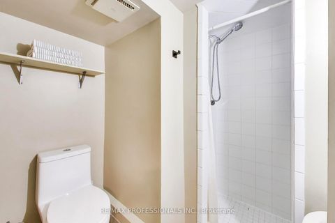 Photo 25 at 41 Windermere Avenue, Swansea, Toronto