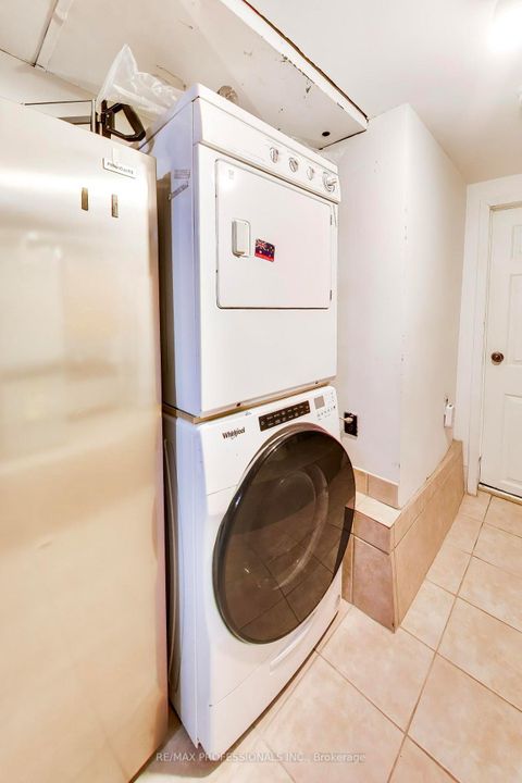 Photo 26 at 41 Windermere Avenue, Swansea, Toronto