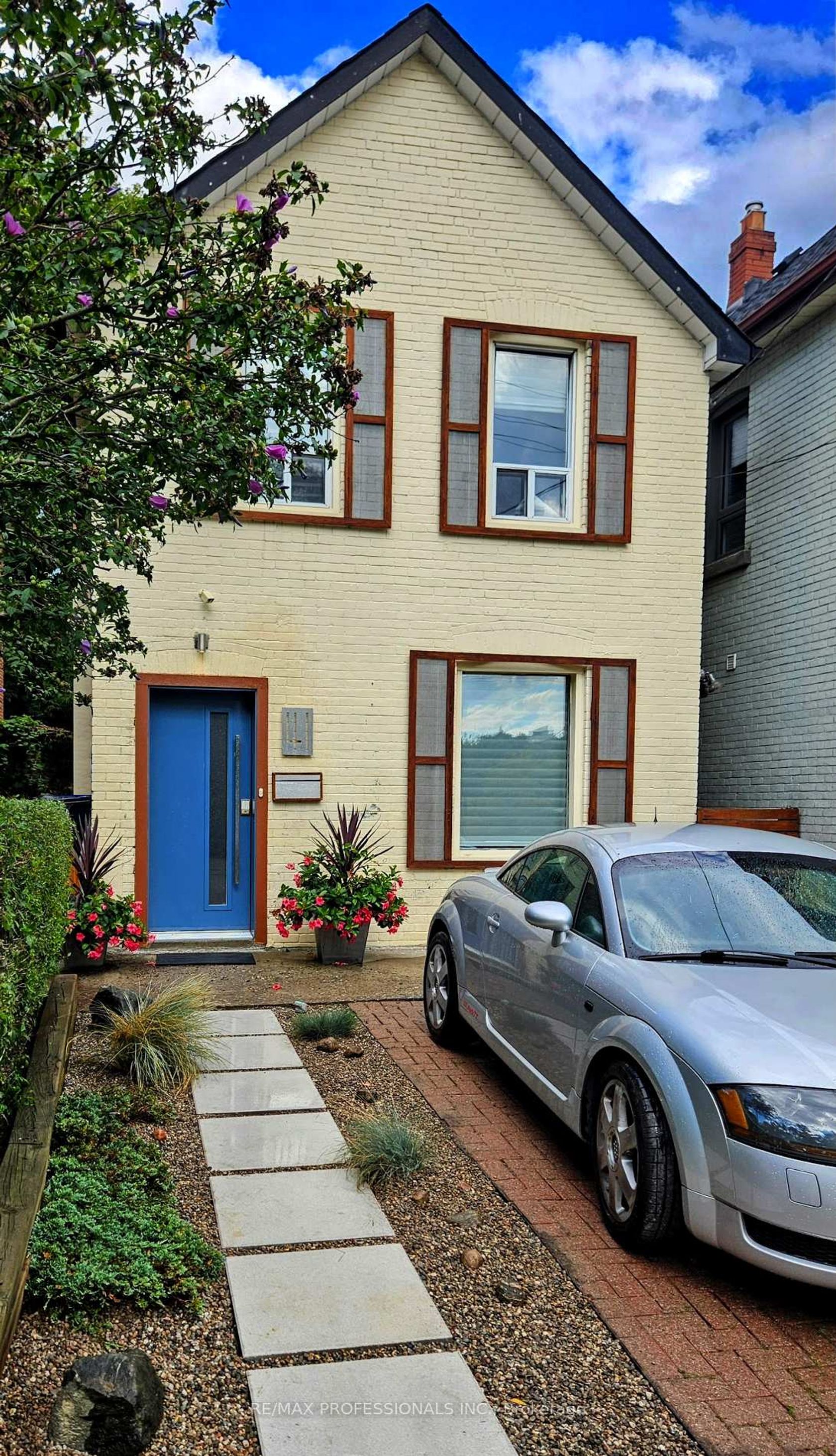 41 Windermere Avenue, Swansea, Toronto 