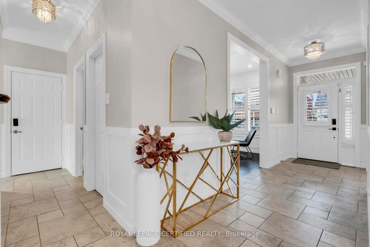 Photo 3 at 1211 Winter Crescent, BE Beaty, Milton