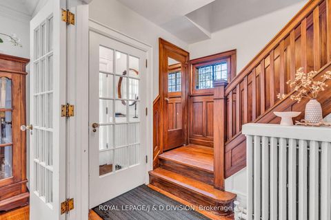 Photo 2 at 453 Oriole Parkway, Eglinton, Toronto