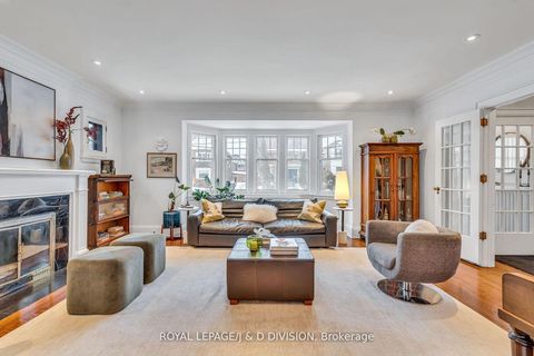 Photo 4 at 453 Oriole Parkway, Eglinton, Toronto