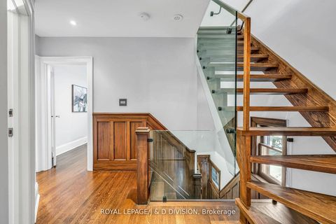 Photo 18 at 453 Oriole Parkway, Eglinton, Toronto