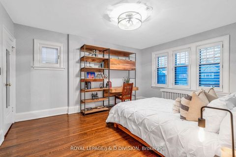 Photo 26 at 453 Oriole Parkway, Eglinton, Toronto