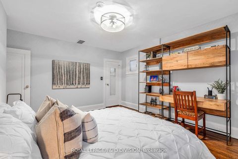 Photo 27 at 453 Oriole Parkway, Eglinton, Toronto