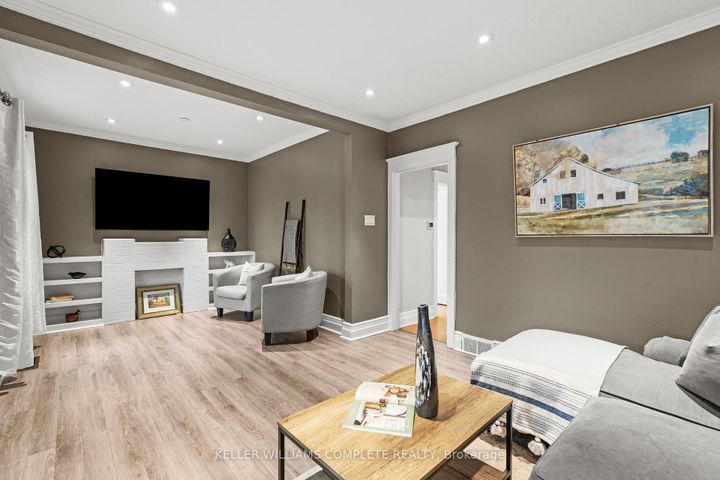 Photo 4 at 26 Garside Avenue N, Homeside, Hamilton