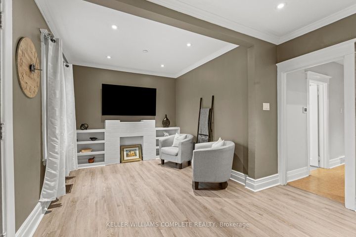 Photo 5 at 26 Garside Avenue N, Homeside, Hamilton