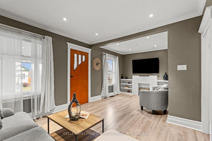 Photo 7 at 26 Garside Avenue N, Homeside, Hamilton