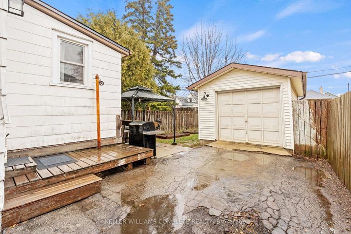 Photo 26 at 26 Garside Avenue N, Homeside, Hamilton