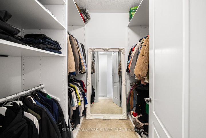 Photo 28 at 317 Oberfrick Avenue, Patterson, Vaughan