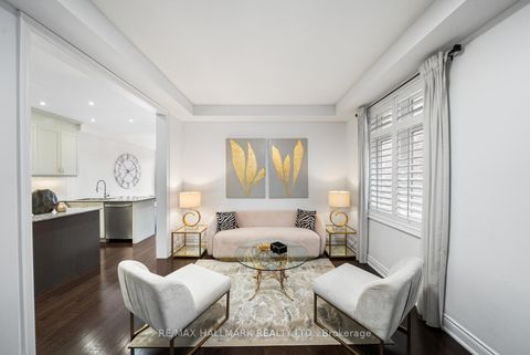 Photo 9 at 317 Oberfrick Avenue, Patterson, Vaughan