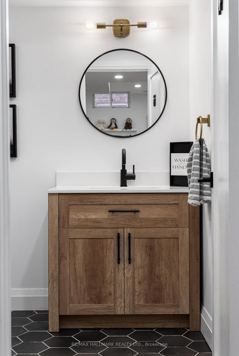 Photo 42 at 317 Oberfrick Avenue, Patterson, Vaughan