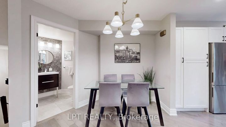 Photo 15 at 712 - 75 Weldrick Road E, Observatory, Richmond Hill