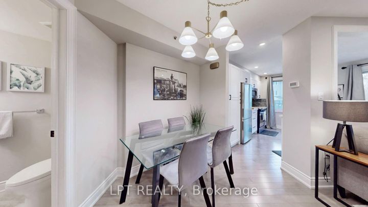 Photo 16 at 712 - 75 Weldrick Road E, Observatory, Richmond Hill