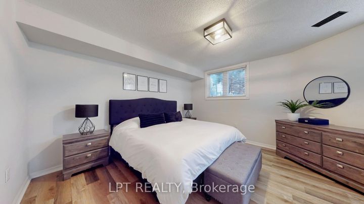 Photo 21 at 712 - 75 Weldrick Road E, Observatory, Richmond Hill