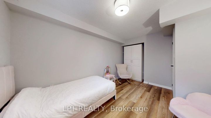 Photo 27 at 712 - 75 Weldrick Road E, Observatory, Richmond Hill