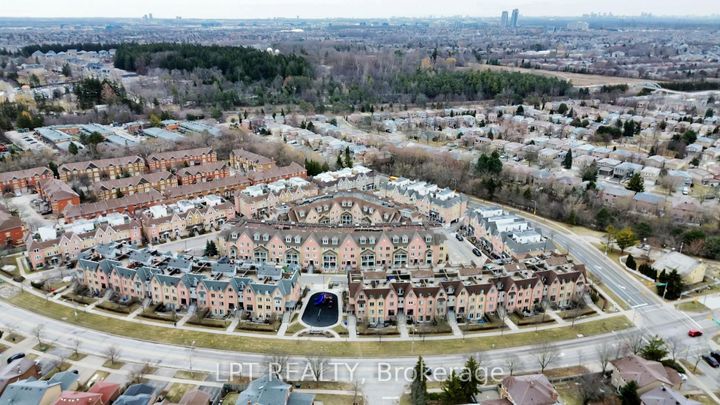 Photo 42 at 712 - 75 Weldrick Road E, Observatory, Richmond Hill