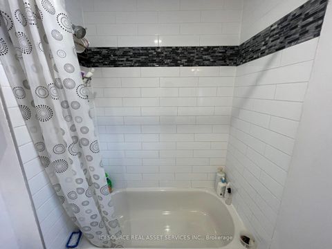 Photo 9 at 547 Montrave Avenue, Vanier, Oshawa