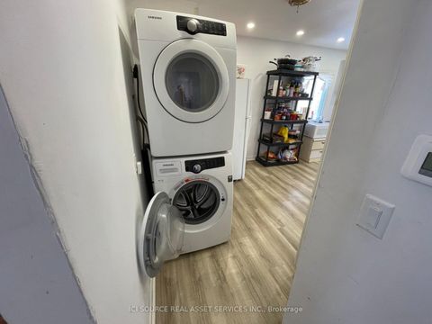 Photo 13 at 547 Montrave Avenue, Vanier, Oshawa