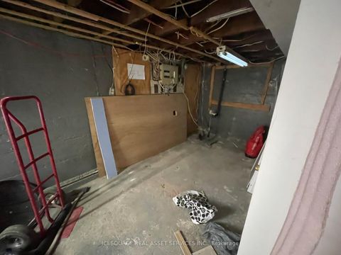 Photo 21 at 547 Montrave Avenue, Vanier, Oshawa