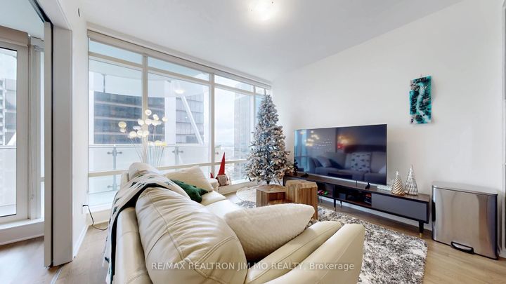 Photo 4 at 3409 - 1 Bloor Street E, Yonge Corridor, Toronto