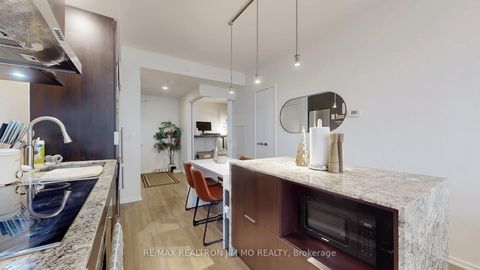 Photo 9 at 3409 - 1 Bloor Street E, Yonge Corridor, Toronto