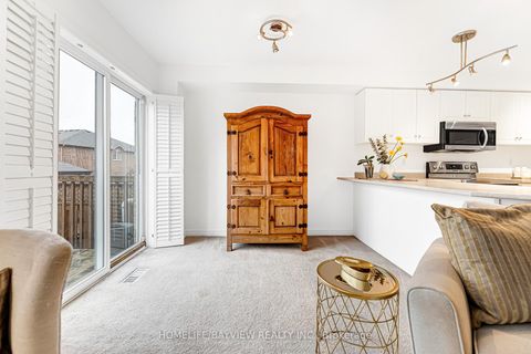 Photo 17 at 515 Rourke Place, College Manor, Newmarket