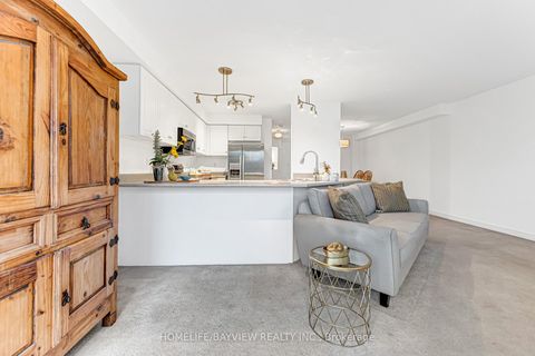 Photo 18 at 515 Rourke Place, College Manor, Newmarket