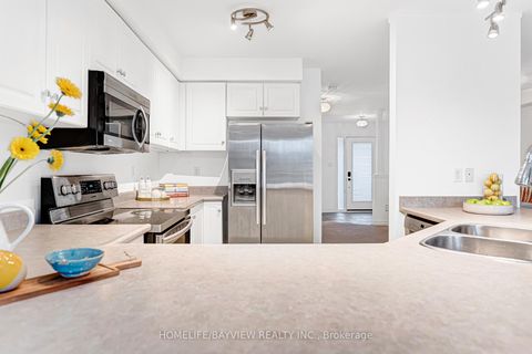 Photo 25 at 515 Rourke Place, College Manor, Newmarket