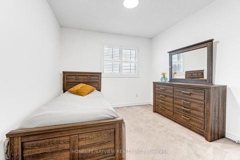 Photo 26 at 515 Rourke Place, College Manor, Newmarket